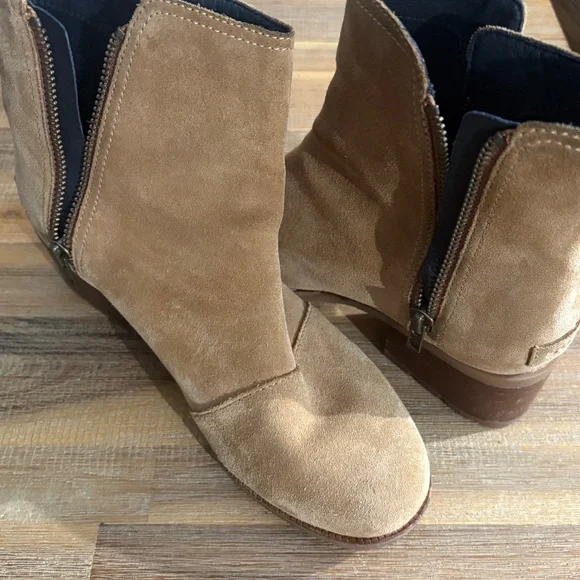 Sorel Cate Booties - Picture 6 of 8